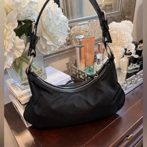 Prada Handbag (Authentic) - Picture 3 of 5